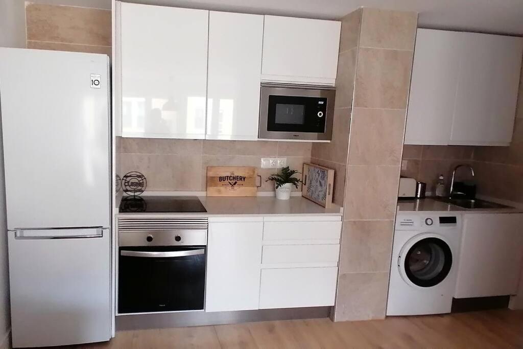 Apartmán El Palo Cosy, 200 M From The Beach Màlaga Exteriér fotografie